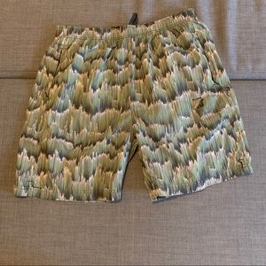 UNDFTD (Undefeated) Training Shorts M